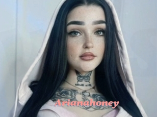 Arianahoney