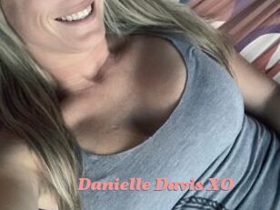 Danielle_Davis_XO