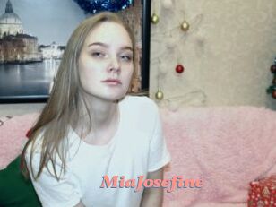 MiaJosefine