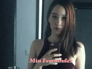 Mia_Fernandez