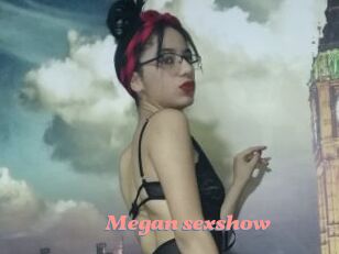 Megan_sexshow