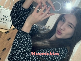 Mooniekiss