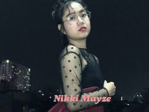 Nikki_Mayze