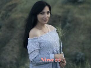 Nina_22