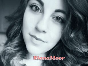 RianaMoor