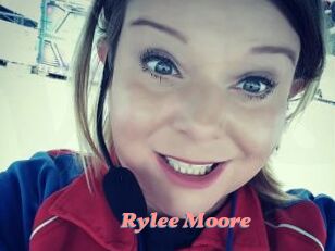 Rylee_Moore