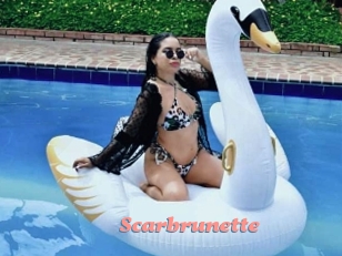 Scarbrunette